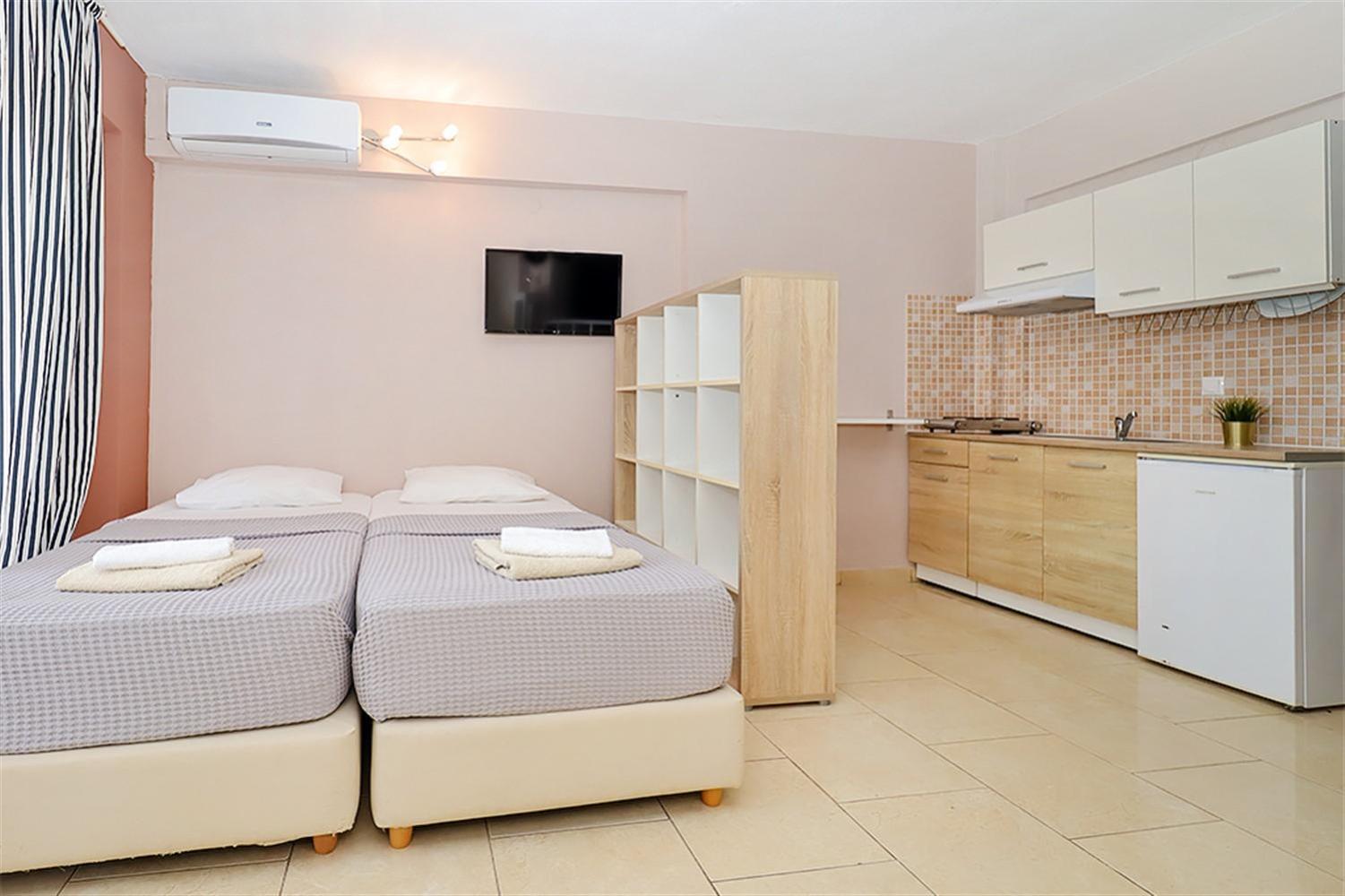 Er.Zo Summer Studios Kallithea  Dış mekan fotoğraf