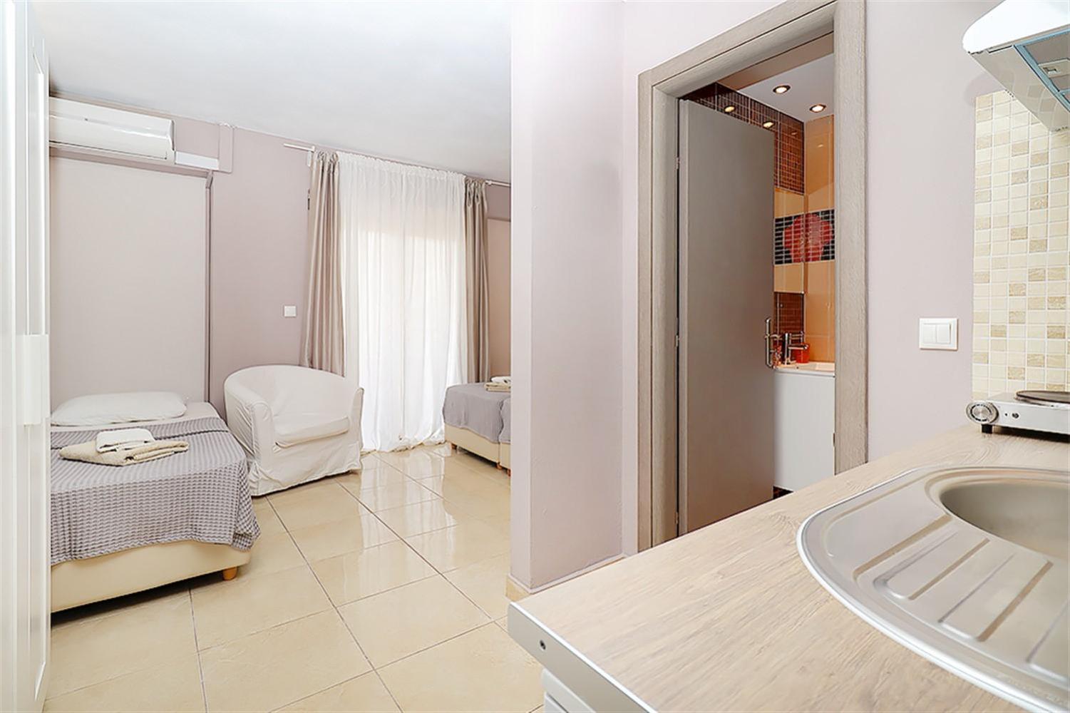 Er.Zo Summer Studios Kallithea  Dış mekan fotoğraf