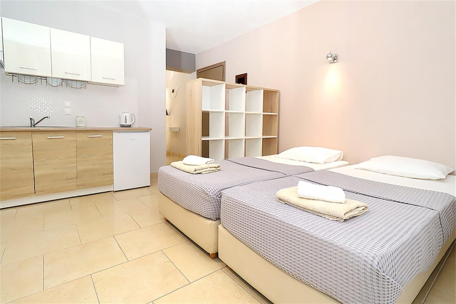Er.Zo Summer Studios Kallithea  Dış mekan fotoğraf